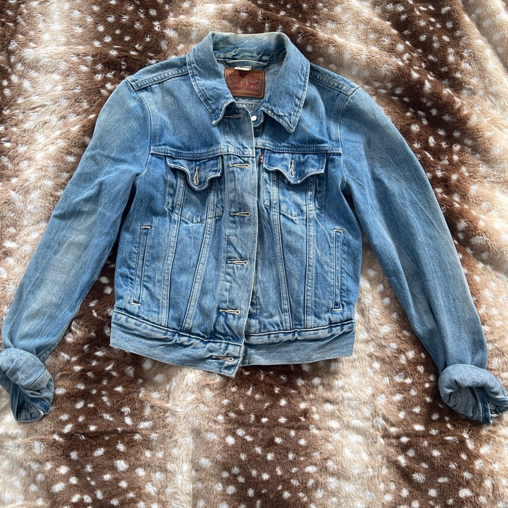 Levi’s denim jacket